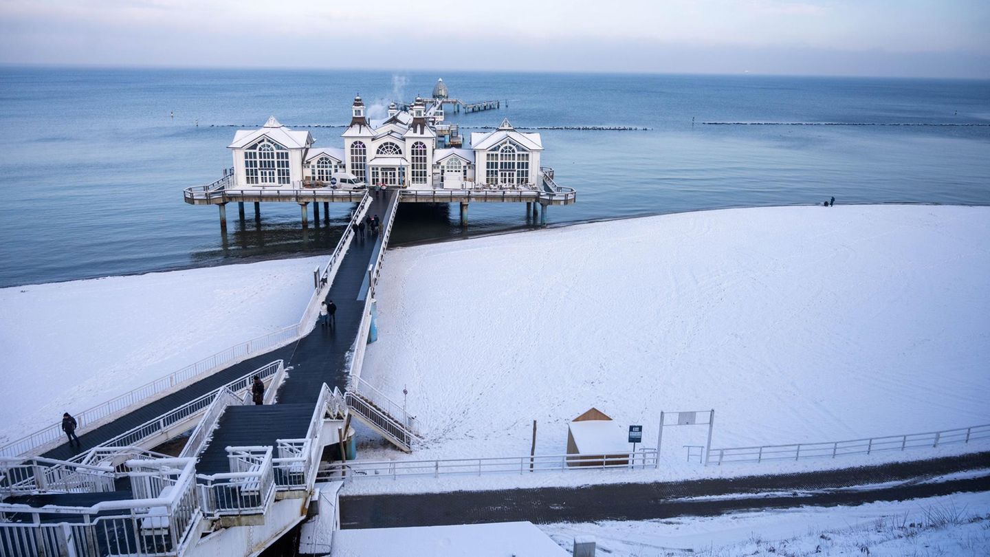 Sie haben Winterbilder für uns, so wie dieses hier vom Ostseebad Sellin? Dann senden Sie es uns.