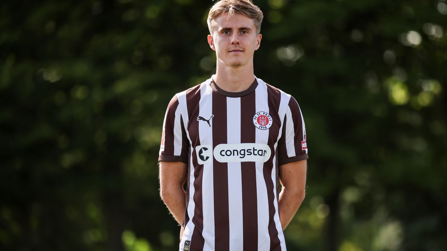 Erik Ahlstrand vom FC St. Pauli wechselt auf Leihbasis in die Niederlande. (Archivbild) Foto: Christian Charisius/dpa