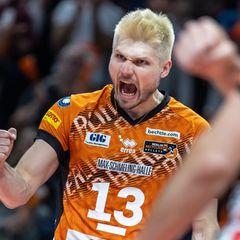 Ruben Schott und die BR Volleys sammeln wichtige Punkte im Kampf um die K.o.-Phase. (Archivbild) Foto: Andreas Gora/dpa