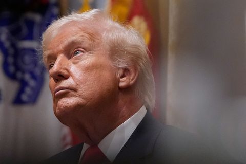 Er brauche kein internationales Recht, sagte US-Präsident Donald Trump der "New York Times". (Archivbild) Foto: Julia Demaree Ni