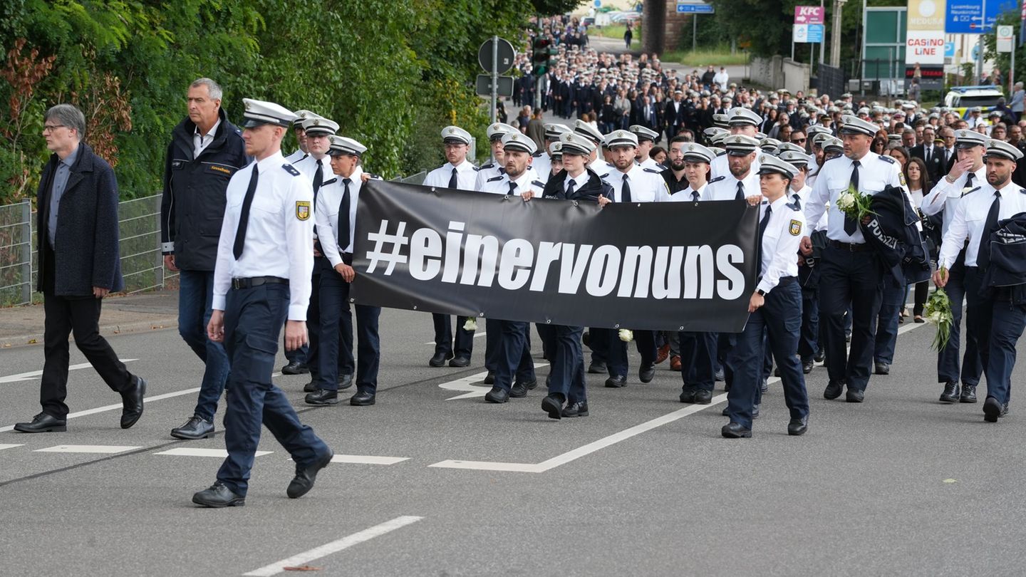 Die tödlichen Schüsse auf einen Polizisten in Völklingen lösten bundesweites Entsetzen aus. (Archivbild) Foto: Patrick von Frank