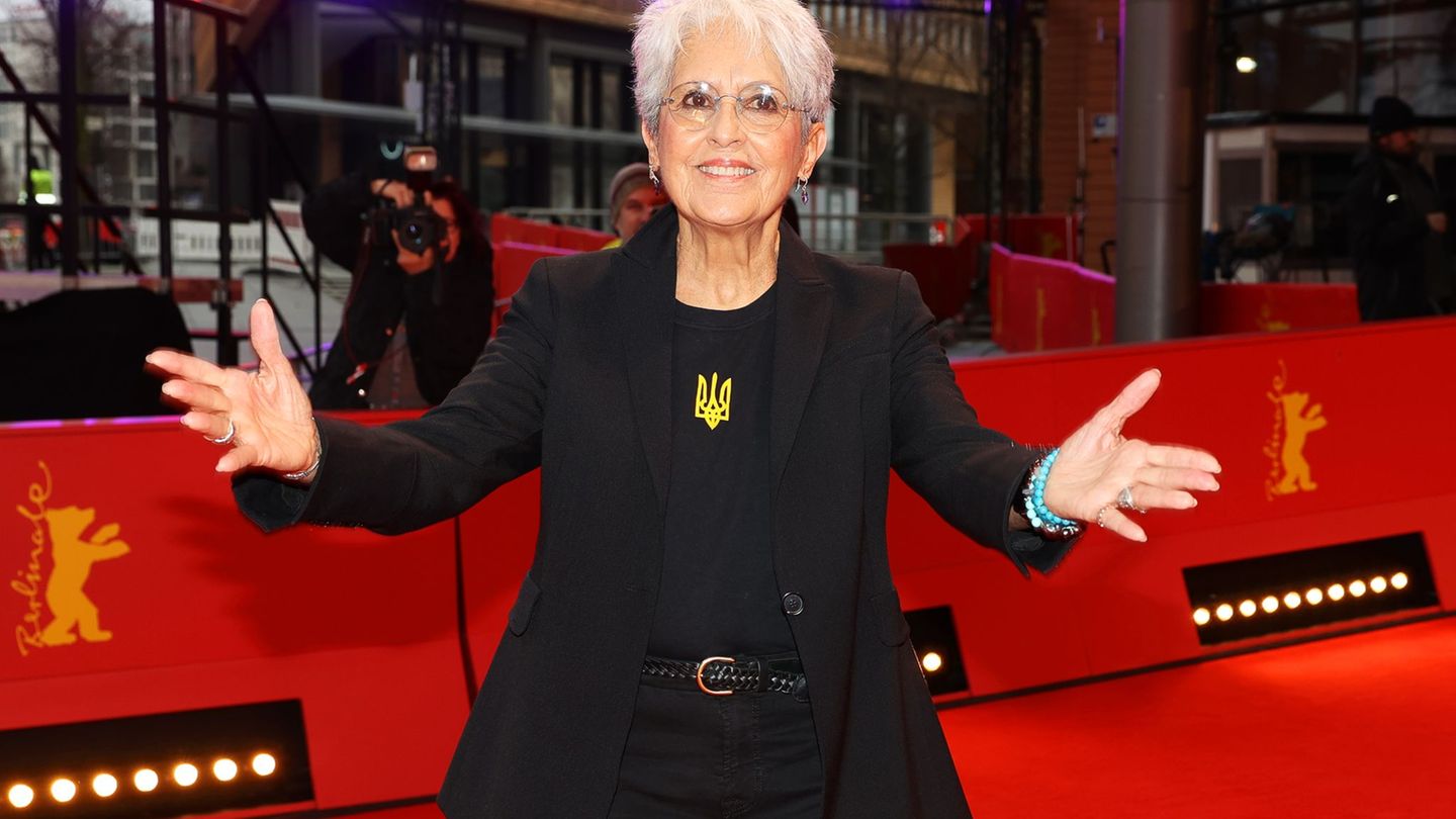 Baez wird 85 Jahre alt. (Archivbild) Foto: Jörg Carstensen/dpa