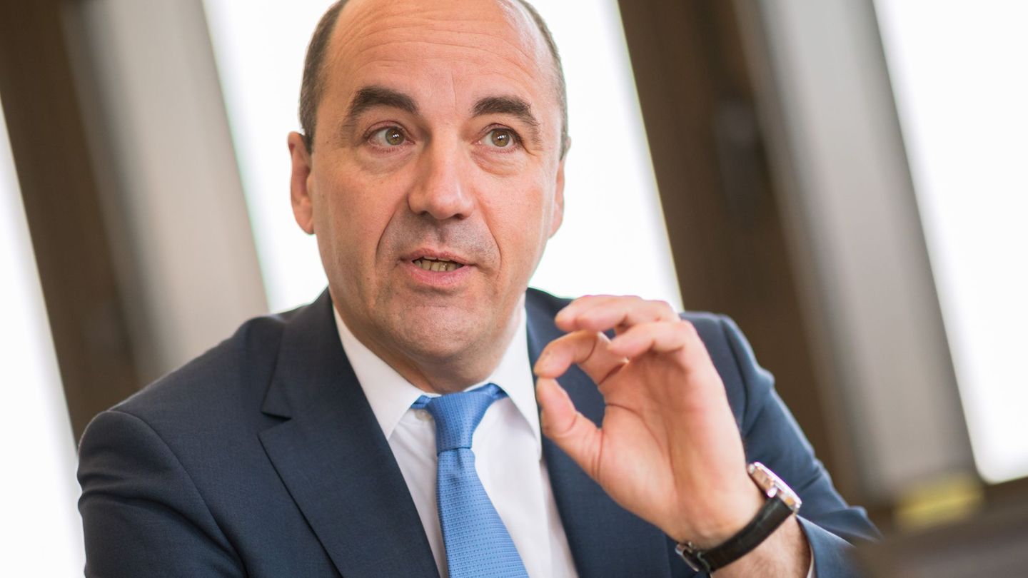 Für ausreichend Energiesicherheit auch in einem Krisenfall schlägt EWE-Chef Stefan Dohler vor, eine Gasreserve anzulegen. (Archi