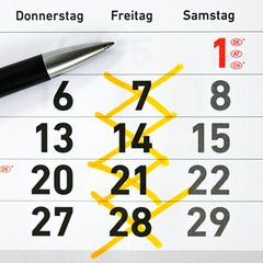 Freitags frei? Die Debatte um die Vier-Tage-Woche flammt immer wieder auf. (Symbolbild) Foto: Sina Schuldt/dpa
