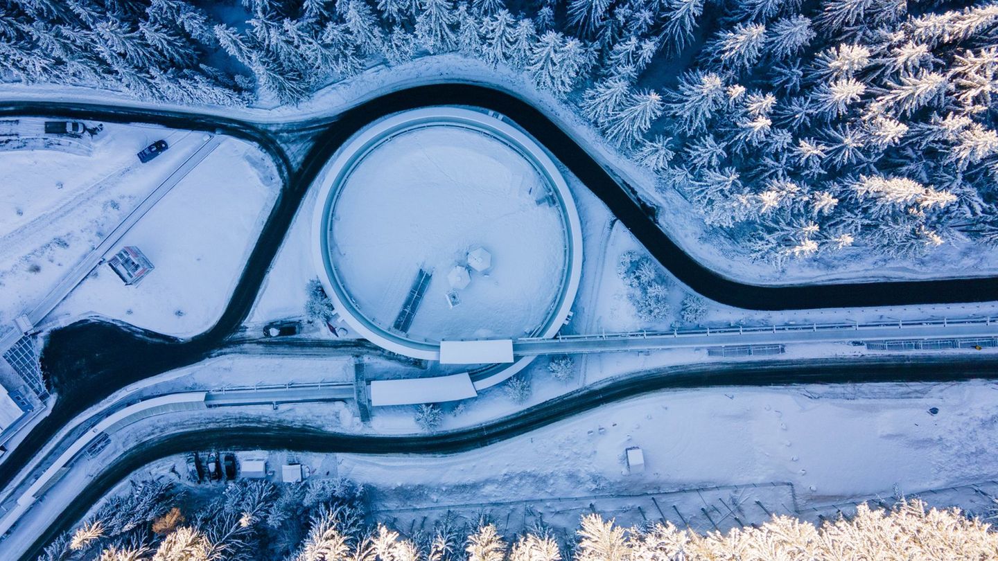 Auf der Rennschlitten- und Bobahn Altenberg finden in der kommenden Woche Weltcups im Bob und Skeleton statt (Archivbild) Foto: