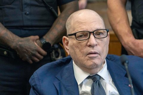 Der schwer gezeichnete Harvey Weinstein am Donnerstag vor Gericht.