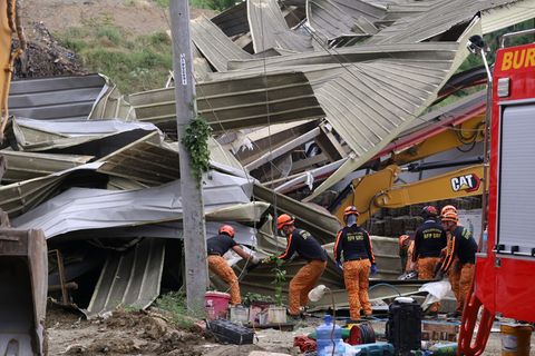 Anhaltende Regenfälle machten den Müllberg nach Angaben der Stadtverwaltung instabil. Foto: Jacqueline Hernandez/AP/dpa