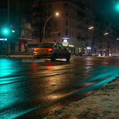 Am frühen Morgen meldet die Polizei nur wenige Verkehrsunfälle. (Symbolbild) Foto: Fernando Gutierrez-Juarez/dpa
