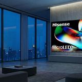 Die einstige Billigmarke Hisense treibt längst die Branche vor sich her. Als erster Hersteller bot man RGB LED, jetzt setzen auch die Konkurrenten darauf. Mit dem 116 UXS kommt nun der nächste Schritt namens RGCB. Neben Rot, Grün und Blau hat das Display nun auch Cyan-farbene Pixel. So erreicht der 116 UXS 110 Prozent des BT.2020-Farbraums