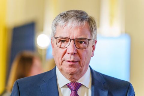 Um das Geld aus dem Sondervermögen rasch investieren zu können, sollte nach Ansicht des Städtetags-Präsidenten Gert-Uwe Mende da