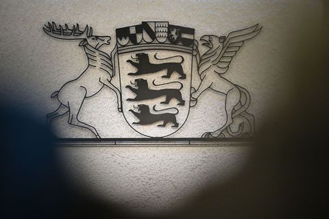 Wegen Mordes an einer Bekannten aus dem Fitnessstudio ist ein Mann zu lebenslanger Haft verurteilt worden.(Illustration) Foto: K