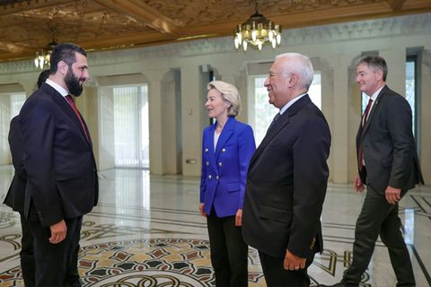 Ahmed al-Scharaa empfängt Ursula von der Leyen