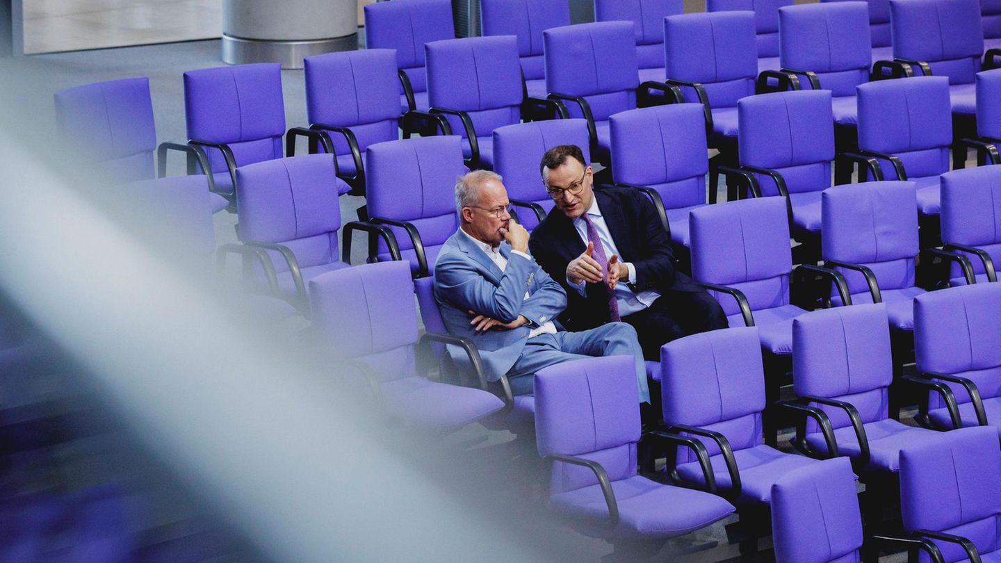 Gelingt ihnen eine Einigung bei der Erbschaftssteuer? Der SPD-Fraktionschef Matthias Miersch (l.) und Jens Spahn (CDU)