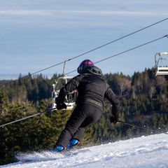 Der Betreiber der Skiarea Heubach rechnet besonders am Samstag mit viel Betrieb. Am Samstag ist Skifahren auch im Snowpark Oberh
