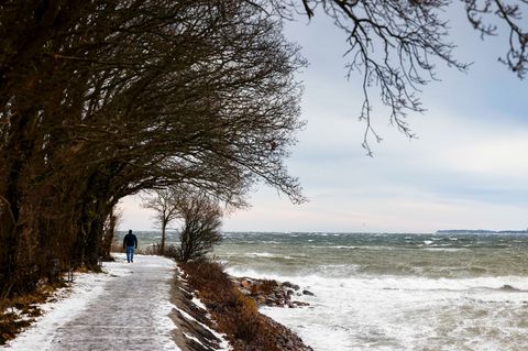Die schöne Seite des Winters an der Ostsee. Foto: Frank Molter/dpa