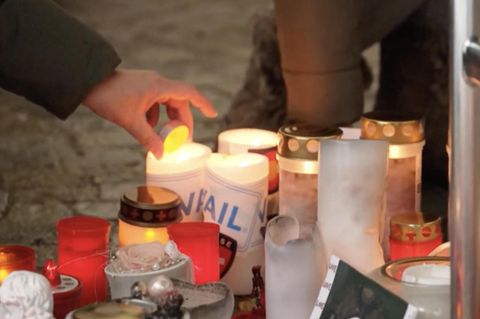 Schweiz gedenkt Crans-Montana-Opfern bei offizieller Trauerfeier