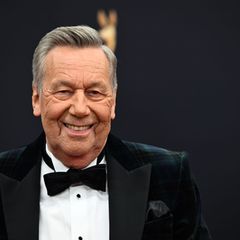 Roland Kaiser veröffentlicht im März einen bislang unbekannten Song von Udo Jürgens. (Archivbild) Foto: Felix Hörhager/dpa