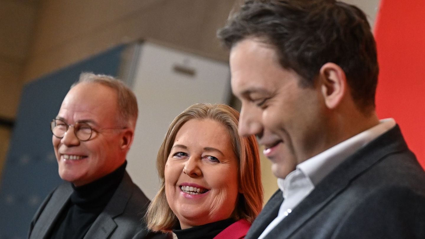 Die SPD-Chefs sprechen heute bei der Fraktionsklausur. Foto: Britta Pedersen/dpa