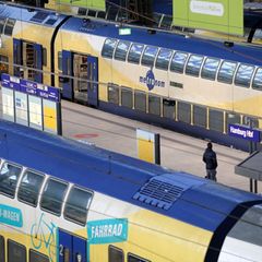 Die Wiederaufnahme des Zugbetriebs beim Metronom verzögert sich. (Archivbild) Foto: Bodo Marks/dpa