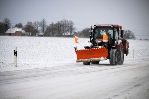 Die Busse in Nordwestmecklenburg fahren wieder planmäßig. (Symbolbild) Foto: Philip Dulian/dpa
