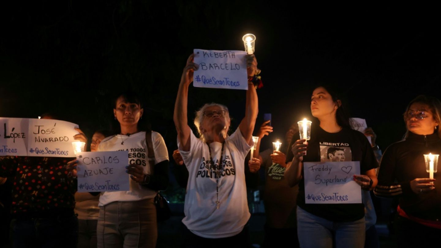 Maduro meldet sich laut Sohn aus US-Gefängnis zu Wort - Demonstrationen in Venezuela