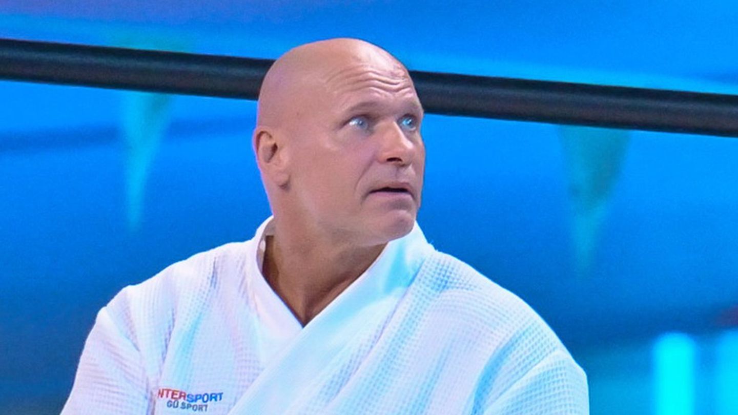 Thorsten Legat hat sich beim Turmspringen erneut verletzt.