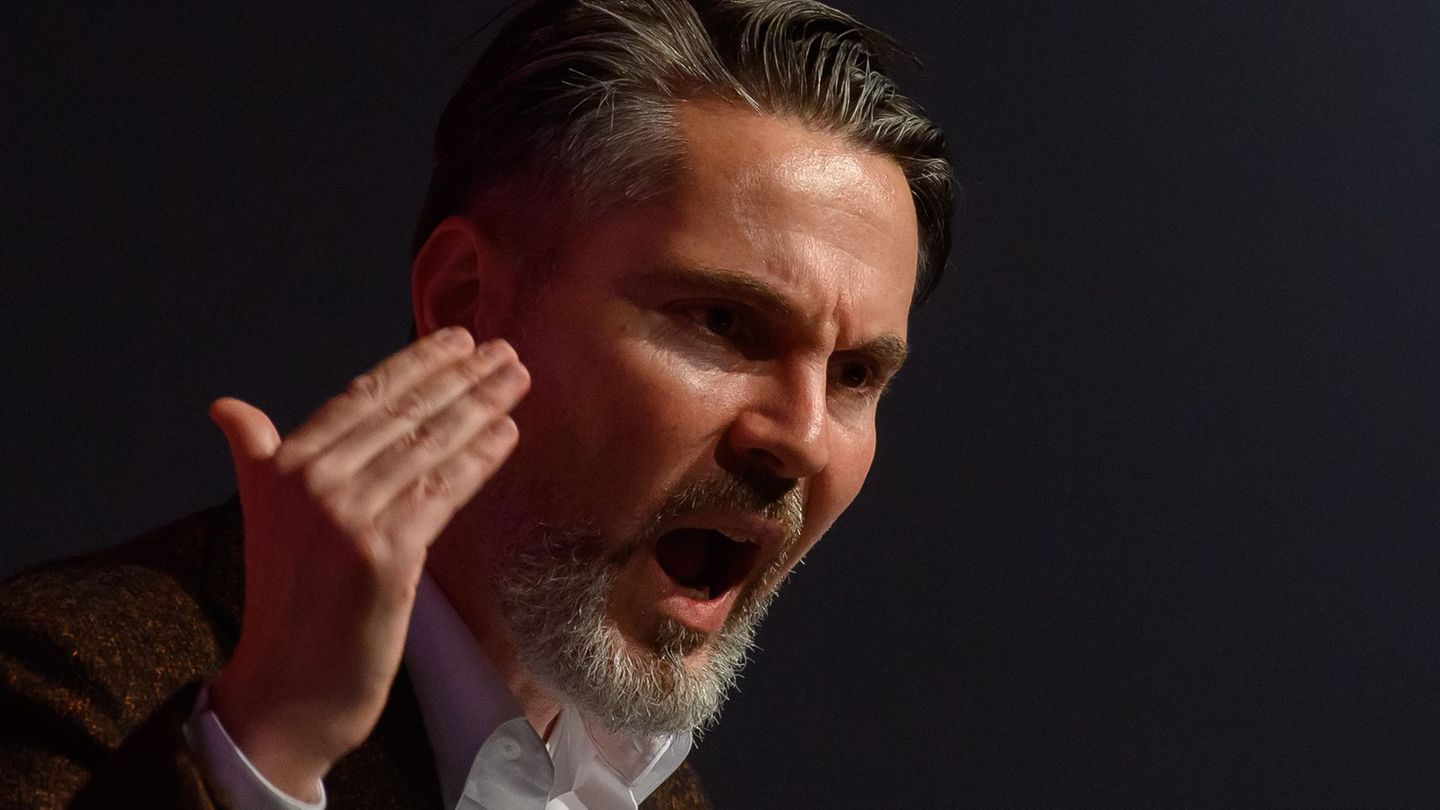 Nach Koalitionsbruch: "Putsch von Potsdam": BSW-Chef macht Crumbach Vorwürfe