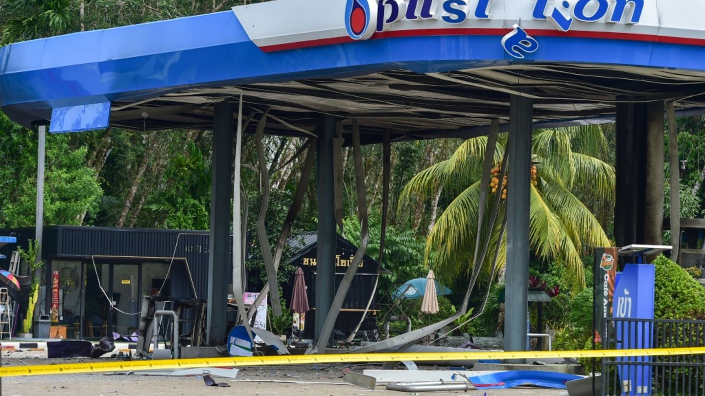 Vier Verletzte bei Bombenangriffen auf elf Tankstellen in Thailand