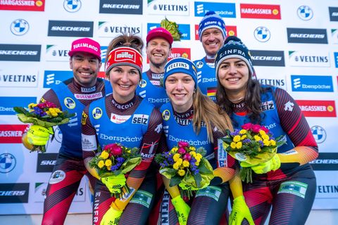 Die deutsche Rodel-Staffel holte sich den Sieg in Winterberg. Foto: David Inderlied/dpa