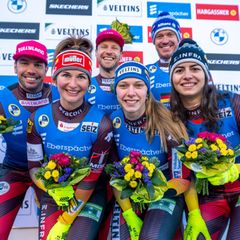 Die deutsche Rodel-Staffel holte sich den Sieg in Winterberg. Foto: David Inderlied/dpa