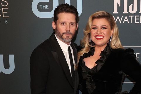 Brandon Blackstock und Kelly Clarkson waren bis 2022 verheiratet. Aus ihrer Ehe stammen eine Tochter und ein Sohn.