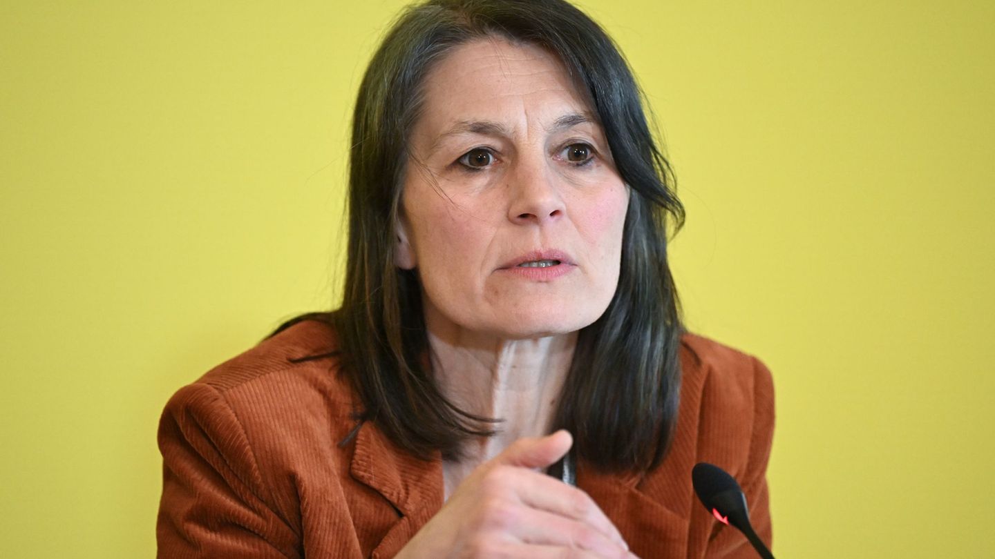 Ministerin Miriam Staudte (Grüne) will mit einem Gesetz für mehr Fairness auf dem Bodenmarkt sorgen. (Archivbild) Foto: Bernd We