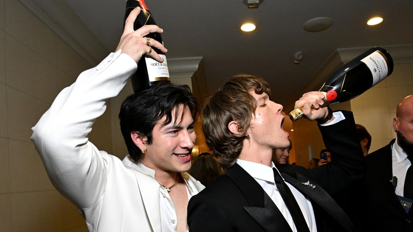 Golden Globes: die Schauspieler Hudson Williams und Connor Storrie