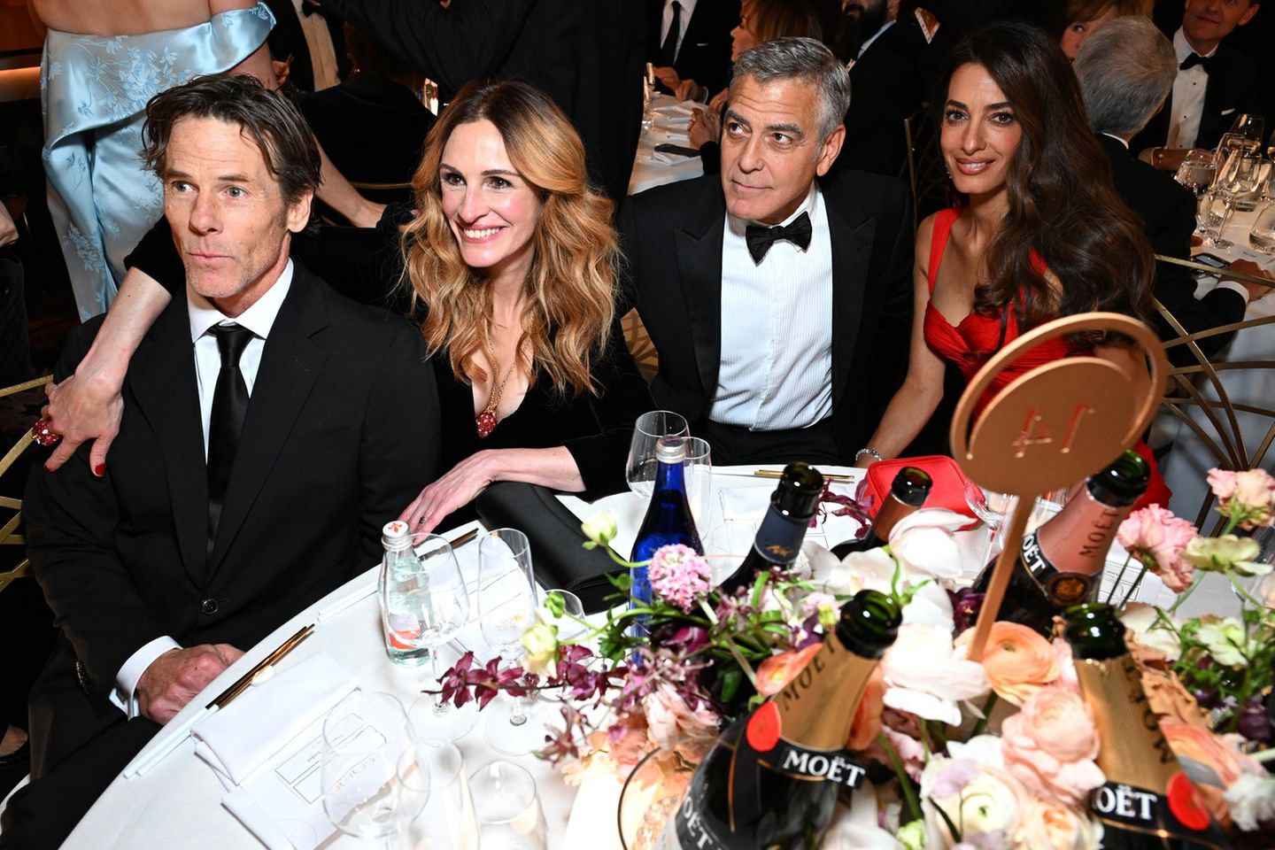 Golden Globes: Julia Roberts mit Ehemann und George Clooney mit Ehefrau