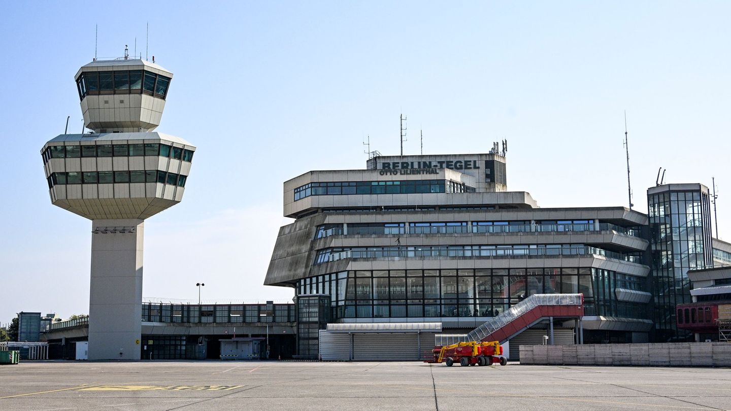 Am alten Flughafen Tegel gab es einen Wasserschaden. (Archivbild) Foto: Jens Kalaene/dpa