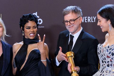 Nicht zwei, sondern vier Golden Globes für "One Battle After Another": Teyana Taylor (l.) feiert mit Regisseur Paul Thomas And