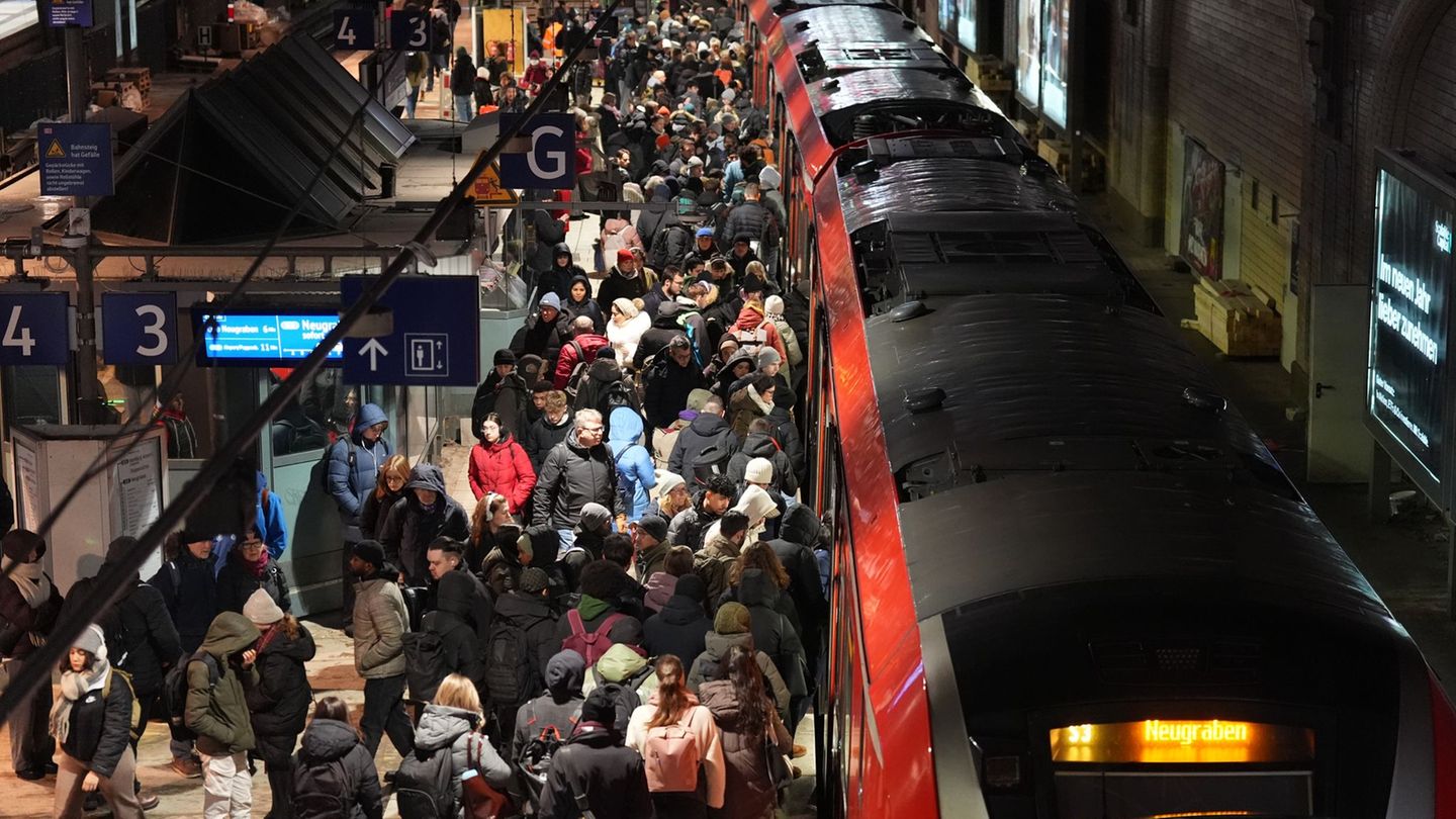 Winterwetter: S-Bahn Hamburg fährt eingeschränkt – Verspätungen möglich