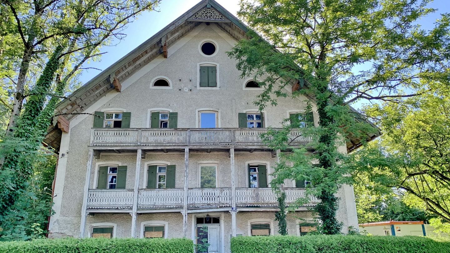 Gewinner des Negativpreises "Abriss des Jahres" ist das historische Lechnerhaus in Prien am Chiemsee. (Handout) Foto: Anton Hötz