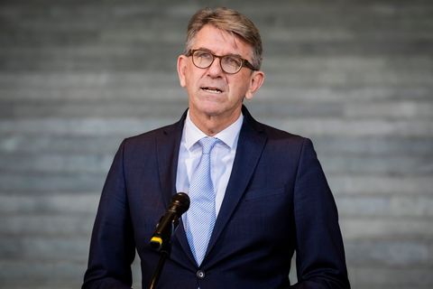 Kulturstaatsminister Wolfram Weimer sieht Chancen auf eine Demokratisierung in Venezuela. (Archivbild) Foto: Christoph Soeder/dp