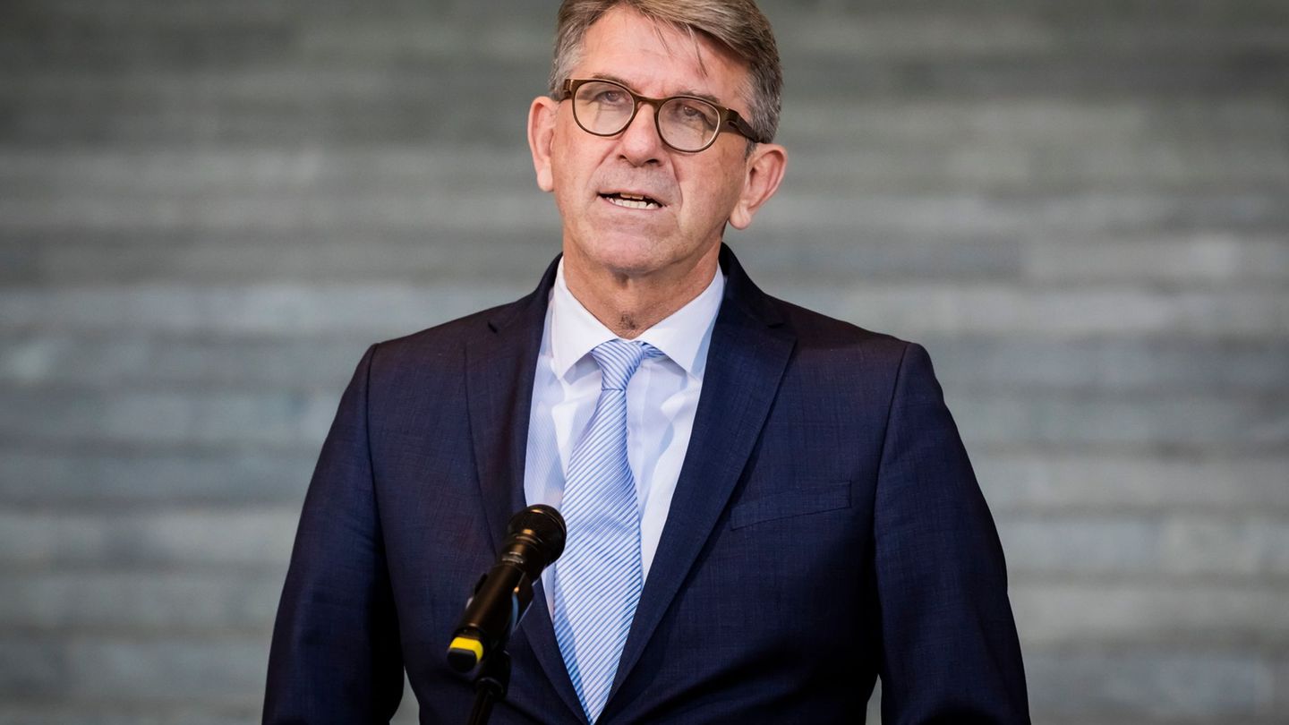 Kulturstaatsminister Wolfram Weimer sieht Chancen auf eine Demokratisierung in Venezuela. (Archivbild) Foto: Christoph Soeder/dp