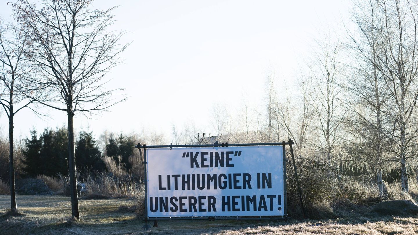 Bergbau hat im Erzgebirge über Jahrhunderte Tradition. Doch am geplanten Abbau von Lithium im Osterzgebirge gibt es auch Kritik.