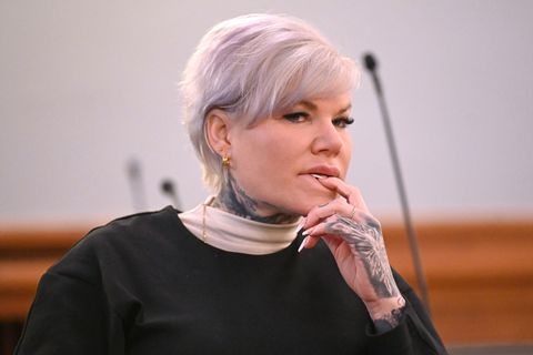 Hitlergruß-Vorwurf: Geldstrafe für Melanie Müller gefordert - Verteidigung will Freispruch Foto: David Hammersen/dpa