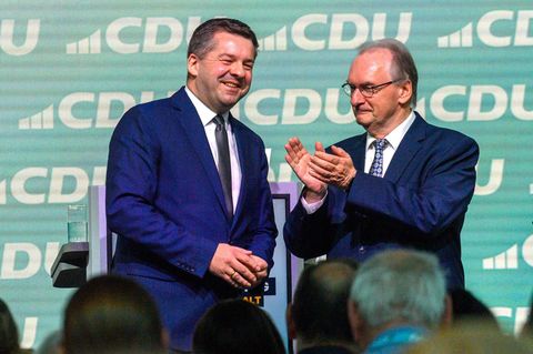 Sven Schulze will das Amt von Sachsen-Anhalts Regierungschef Reiner Haseloff (beide CDU) übernehmen. (Archivbild) Foto: Klaus-Di