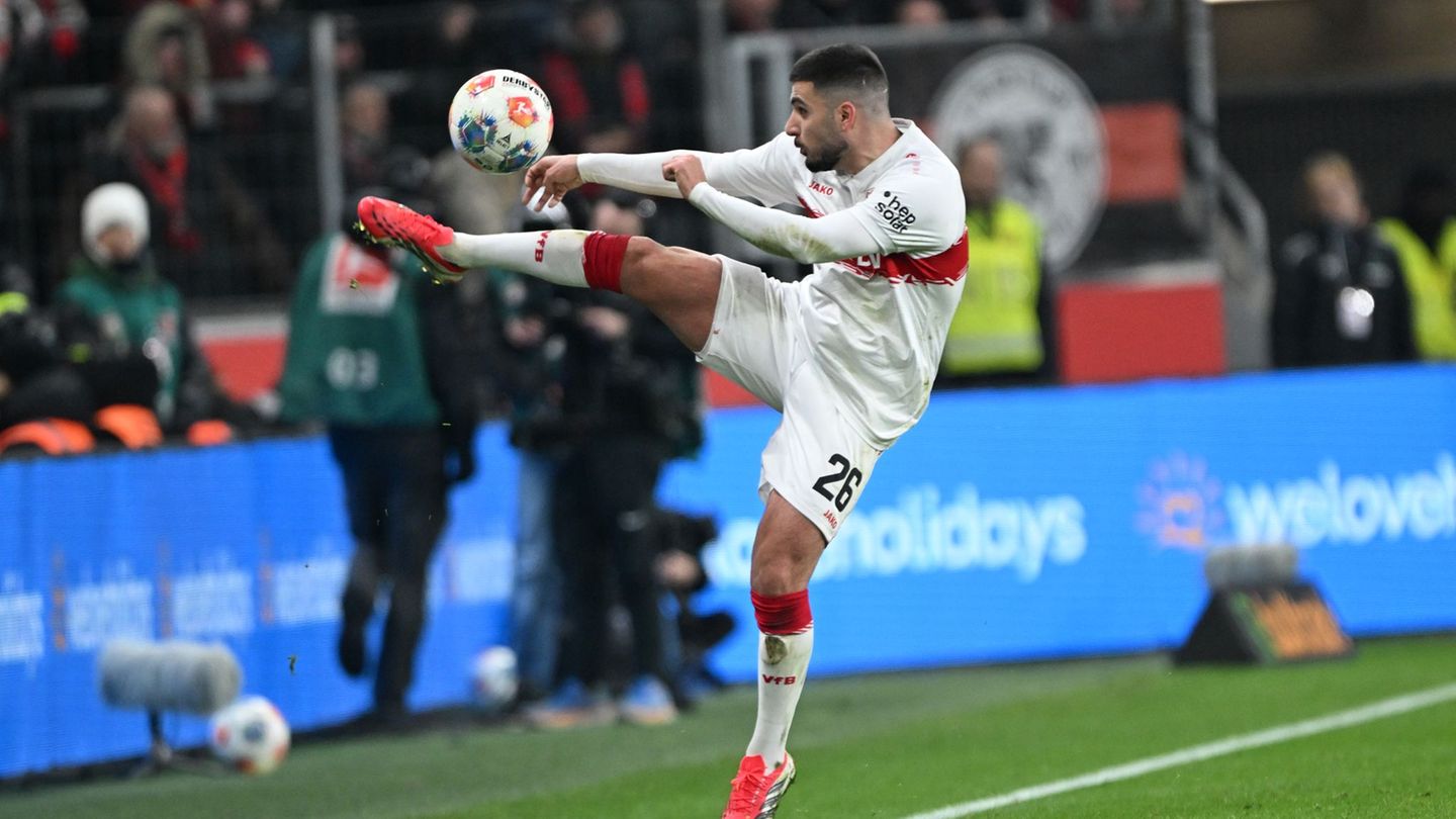 Deniz Undav und der VfB treten am Dienstag gegen Frankfurt an. Foto: Federico Gambarini/dpa