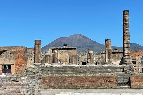 Bergauf ging es mit der Wasserqualität in den Bädern der antiken Stadt am Fuße des Vesuvs erst, nachdem die Römer ein Aquädukt g