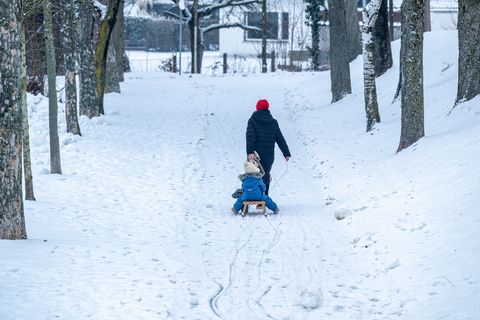 Milde Luft bringt am Mittwoch Entspannung bei der Wetterlage. (Symbolbild) Foto: Armin Weigel/dpa