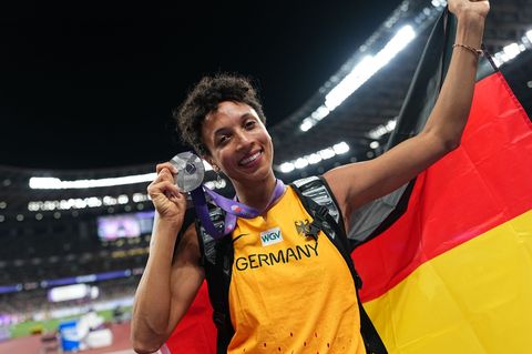 Lässt die Hallen-WM aus: Weitsprung-Star Mihambo. (Archivbild) Foto: Michael Kappeler/dpa