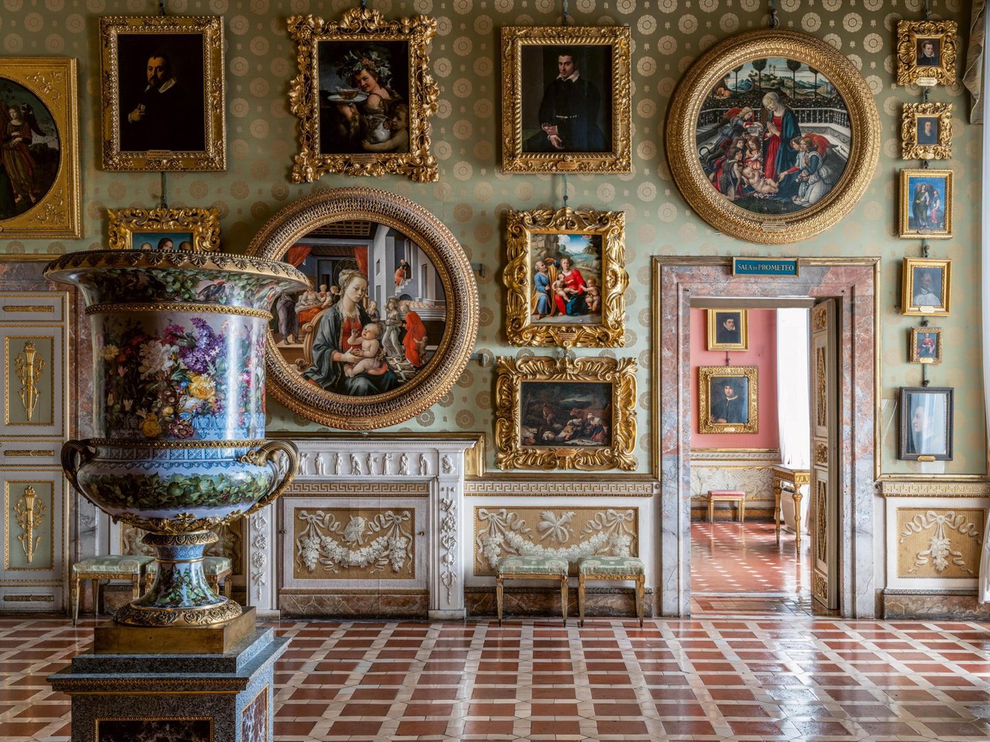 Palazzo Pitti Sala di Prometeo