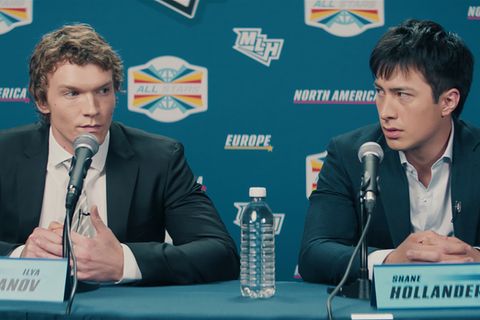 "Heated Rivalry" mit Connor Storrie und Hudson Williams