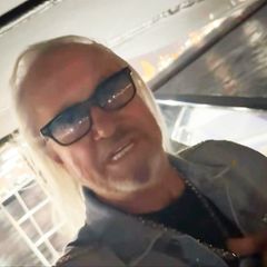 Robert Geiss auf seiner Yacht